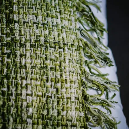 בית נופש Grade 2 Listed 2 Bedroom Pet Friendly - Parking - Hot Tub - Very Quiet *