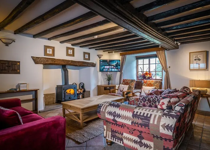 Grade 2 Listed 2 Bedroom Pet Friendly - Parking - Hot Tub - Very Quiet * 鲍内斯温德米尔